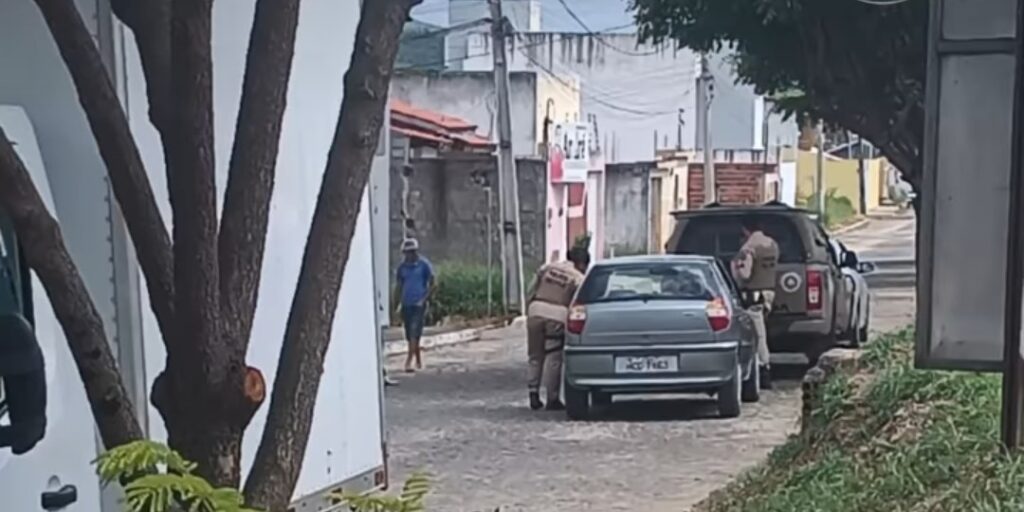 Polícia Militar impede assassinato de família de ciganos em Jequié-Ba.